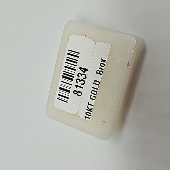 10k Real Gold Unicorn Stud Earrings, Tiny Little Girls Studs, Animal Earrings, - Picture 6 of 7